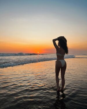 Lyndon Smith Instagram - Look, I know that no one was getting a restful night’s sleep until I finished posting Bali photos four weeks after the fact. You’re welcome.⁣
⁣
Life lessons- just say yes to the trip. Eat all the food and drink all the drinks. Pet all the animals. Go on the swing that has in no way undergone inspections. Just. Say. Yes. (Statistically speaking you’ll be fine and the stories will be epic.)