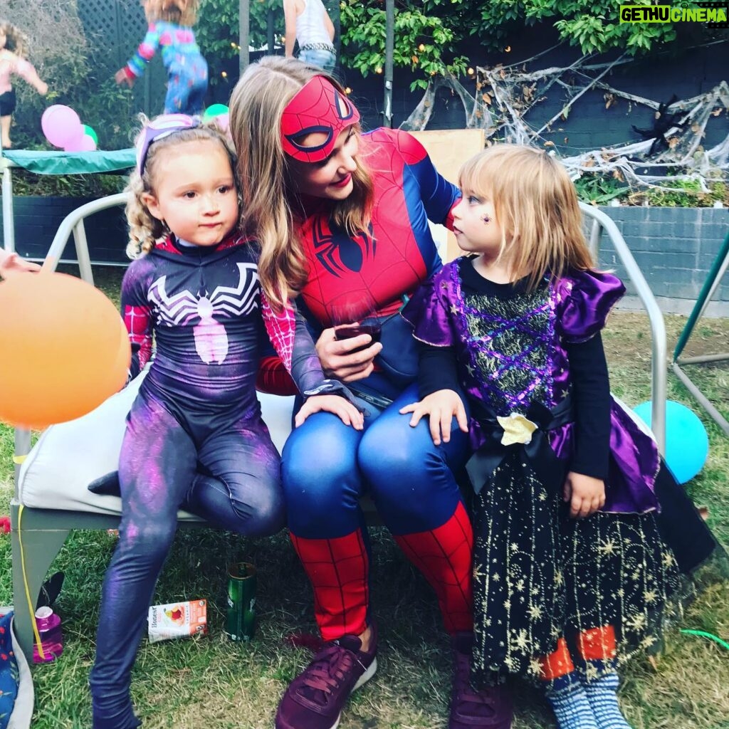 Lyndsy Fonseca Instagram - Well that was fun. 🎃