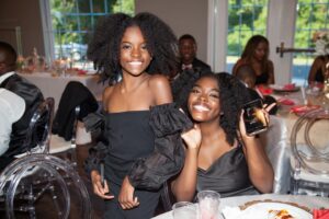Lyric Hurd Instagram - You are my favorite! 👯‍♀️ #hurdgirls #weddingvibes