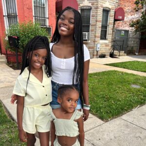 Lyric Hurd Instagram - DC Chillin’ #hurdgirls ❤️