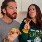 Lysandre Nadeau Instagram - Pour les journées où les couches s’enchaînent, une pause s’impose avec les pizzas raclette et Choco-noisette de @fugazzipizza! Avec Uber One, économisez sur @Uber et @Ubereats pour les moments où une bonne pointe est bien méritée. Sage ou tannant, il y a une pizza pour vous! 🍕 Vous avez même un mois gratuit en vous inscrivant dès maintenant. 👀 Lien dans la bio! #sponsored