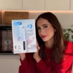 Lysandre Nadeau Instagram - Trouvez le cadeau parfait pour chaque être cher cette saison des Fêtes avec Pharmaprix! Des découvertes technologiques aux essentiels pour recevoir, ils facilitent votre magasinage. Que ce soit en magasin ou en ligne, explorez les exclusivités en édition limitée et vos favoris incontournables. Accumulez des points @PCOptimum sur presque tout et faites briller les yeux de vos personnes préférées! 😌✨🎁 #FêtesPharmaprix #Pharmaprix @Pharmaprix #publicité