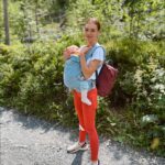 Mária Havranová Instagram - Jonatanova prvá túra❤️ Začali sme zľahka, na Rainerovu chatu. Jonatan nieje veľmi nosičový typ, tak bol riadny úspech, že to celé vydržal. A ja tiež😀💪🏼
