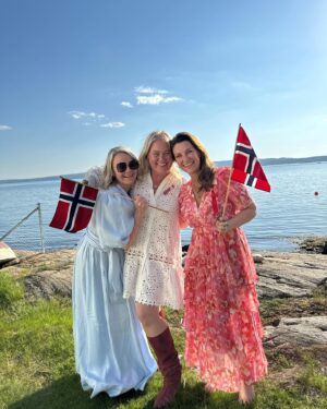 Märtha Louise Instagram - Gratulerer med dagen, Norge!! 🇳🇴🇳🇴🇳🇴