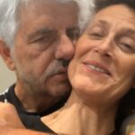 Mónica Antonópulos Instagram - FIESTA. Ricardo y Liliana siempre le muestran a su hija María, que el amor es una fiesta Si compartís regalas vida