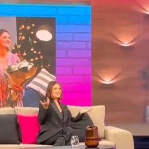 Mónica Antonópulos Instagram - Visité @atrcanalnueve  a su segundo programa ‘n gracias @naraferragut y a tu equipo !! Hablamos de todo !!’ Exitos !
