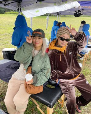 MINMI Instagram - ラガな乙女はお嫌いですか？🕶❤️

#ラガなアタイラスタイランパターン
#笑顔道さんのマッサージコーナーでチリン
 #bambam #775隣に303
#笑顔道マッサージ大盛況
@775powchas 
@egaodo.hideto.fukuda