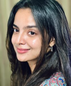 Actress MV Namritha HD Instagram Photos and Wallpapers May 2024