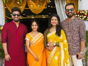 Maahi Gouthami Instagram - Friends like Family♥️ 
#chiranjeevilakshmisowbhagyavathi