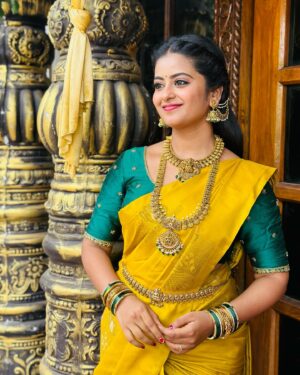 Maahi Gouthami Instagram - 🌼