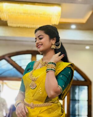 Maahi Gouthami Instagram - 🌼