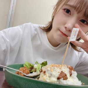 Maaya Uchida Instagram - 京まふ！
思い出がいっぱいです。✨✨

大好きな京都に来られるってだけでも感動なのに、（めちゃくちゃ久しぶり！）
今年はおこしやす大使に任命していただき、まるまる２日間、わたしも思いっきり京まふ2021を楽しみました！

コラボフードを考案したり、
ステージに出たり、
京都の街をいろいろ巡ったり、

素敵なところをたくさん吸収して、わたしはしあわせです、、、♪

お着物を3着、浴衣を1着！
わたしは、お着物が大好きなので『苦しくて大変ですよね』と、スタッフさんに気を遣ってもらいましたが、全然大丈夫でした！
素敵なお着物を、ありがとうございました。

また、来られたらいいな！

楽しかったです！☺️☺️☺️

京都大好きー！