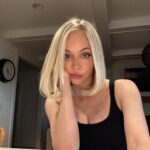 MacKenzie Porter Instagram - Chop it like it’s hot 🫠