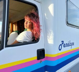 Madalena Brandão Instagram - @penelope.filme , Day 2 🎬 ✨
#penelopefilme
📷 @nuxa_araujo_makeupartist
