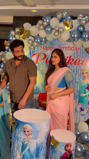 Madhu Reddy Instagram - Purvi photoshoot 😘 @purvikaareddy @madithatikrishnakishore 

Photography @bheemesh_6 

#instagram #insta #photoshoot #photo #photoeveryday #viral #reels #reelsinstagram #reelsindia #reelslovers #instareels #reelsfeelit #feed #feel #reelitfeelit❤️❤️ #feelblessed #trendingreels #trend #photographers #birthday #pictures #celebration #viralmemes #happy #family #familytime #familyfirst #familyphotography #reelsvideos #reach