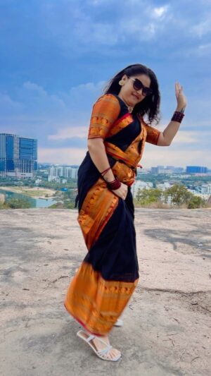 Madhu Reddy Instagram - Nallakalla addalu todiginapoori 🔥 

#instagram #insta #trendingreels #trend #viral #mass #virareel #reelsinstagram #reels #reelsviral #reelsinsta #reelslovers #reelslovers #dancer #dance #reelitfeelit #feelitreelit #trendingnow #trendingaudio