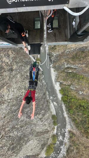 Madhumitha Instagram - My first ever ❤️ one of the world’s highest #bunjeejumping 😊 Never thought #bungyjump would be so much fun … Ready to take up the world’s highest soon 💪🏻 #adventure #bungy #bungyjump #stunt #freefall #kamalhassan #vishwaroopam #tfi #tollywood #telugu #actor #india #newzealand #queenstown #navis #sport #confidence #hero #teluguactor #dare #daredevil #worldshighest