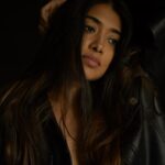 Madhuri Braganza Instagram - Loving yourself is not something that just happens, it’s a choice you make every damn day.🖤 Loving yourself is what makes you want to develop your mind, look after your body, take care of your heart and nurture your soul.✨ Also, raw/unedited @nim.is.hh photographs > treated/ edited @nim.is.hh photographs 🫡 #portraiture #indoorphotography #indoorsy #humanphotography #portfoliopictures #portfolioshots #portraits #minimalism #allblack #nofilter #poserforlofe #nimishjainphotography #loveyourself #loveyourbody