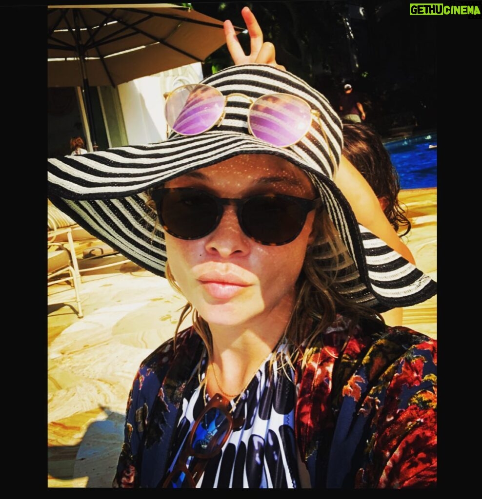 Madison McKinley Instagram - Has anyone seen my sunglasses 🐰?
