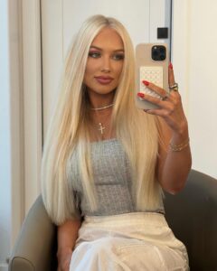 Actress Mady McLanahan HD Instagram Photos and Wallpapers November 2023