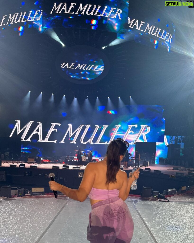 Mae Muller Instagram - summers over