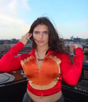 Mae Muller Instagram - it’s not over yet but what a YEAR ITS BEEN !!!

1. me looking hot (priority) 
2. summertime ball serve 
3. loml holding MY ALBUM this is the moment i peaked 
4. top ten girly 
5. girlies looking hot (again priority) 
6. ONE OF THE MOST STREAMED ALBUM GIRLIES OF 2023 NO1 SPEAK 2 ME!!!
7. my favourite venue and my favourite club night (ily G-A-Y you will always be famous) 
8. me and the girlies looking hot again!!!
9. i love this feeling more than anything. 
10. iconic actually