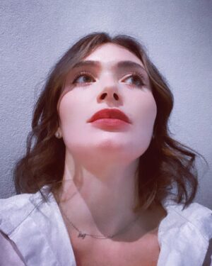 Maeeva Amin Instagram - I need a massage 😮‍💨