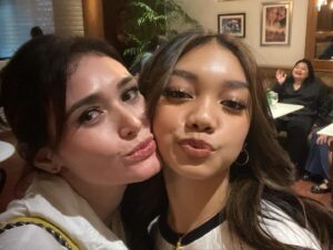 Maeeva Amin Instagram - #santripilihanbunda 🫶🏻❤️