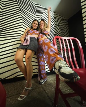 Mafalda Luís de Castro Instagram - Há toda uma vida pré e pós Shelly.
E se não vim aqui para esbarrar com ela, nem vale a pena. AMO-TE, SHEYLA!!! 💖

(E as fotos que eu não posso pôr aqui)?🙊