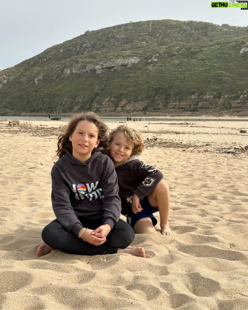 Mafalda Rodiles Instagram - Não éramos para ir à praia mas fomos 💜