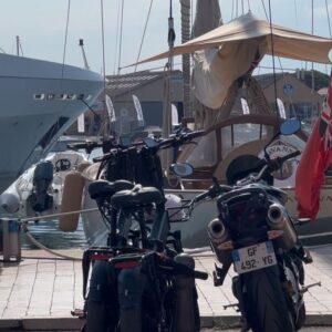 Magalie Lépine-Blondeau Instagram - Doulioudouliou (souvenirs de Saint-Tropez)