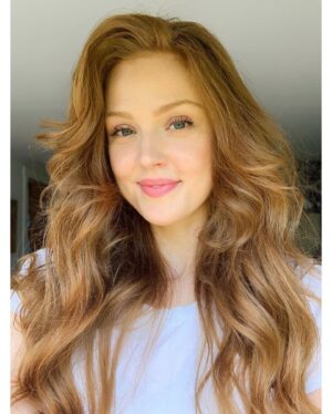 Maggie Geha Instagram - ☀️🧜‍♀️