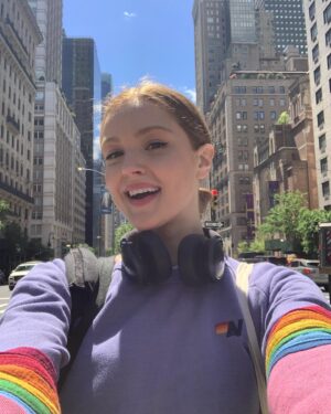 Maggie Geha Instagram - 🌈🌸🍮💇‍♀️💖🍨🚂 🌺🥰