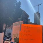 Maggie Grace Instagram - #climatejustice now! Thank you @gretathunberg and @climatestrikeca for mobilizing everyone today, thanks to everyone who came out to protest, in spite of the wildfires and extremely hot November day (the irony of it all) And Ps also thanks @mrgrahamhill for organizing our schoolbus! )🚌👬👯‍♀️👫👭🚶🏽‍♀️🕴🏽#fridaysforfuture #climatestrike #timeisrunningout #wereallinthistogether