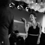 Maggie Gyllenhaal Instagram - Blowing a kiss to my husband @petersarsgaard and @jessicachastain in celebration of their LUMINOUS performances last night in #MichelFranco’s EXQUISITE film #MEMORY in competition at @labiennale I am in awe of their work and full of joy. It is the deepest love story. Bravo all!