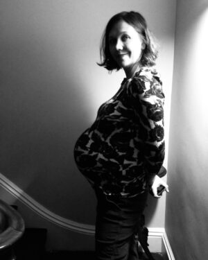 Maggie Gyllenhaal Instagram - Happy Mother’s Day xxxx