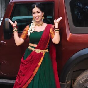 Mahana Sanjeevi Instagram - #mahansanjeevi #Actressmahanasanjeevi #pongalcelebration # Jaya Tv Jolly Pongal #