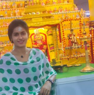 Mahana Sanjeevi Instagram - #karumehangalkalaikindrana#vavaralamva
#mahana #mahanaofficial #mahanaactress #mahanasanjeevi #mahanacute #photoshoot  #karumehangalkalaikindrana #Kumbari #Kadatacham#vavaralamva #mahana #happiness#vijay #Thalapathy#