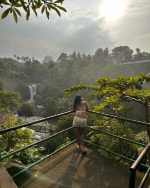 Maheswari Yayathiraj Instagram - Today is all about me so i’m here to embrace the new age with open arms.

#bali #indonseia #travelgram #birthdaypost #selflove #nature #teganunganwaterfall #happydays #vibing