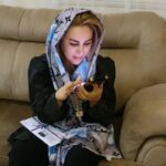Mahshid Khosravi Instagram - . (ورق بزنید)دلم میخواد تمام دنیا این فیلم و ببینن تا بفهمن چقدر خدای این خانوم بزرگه هرچقدر هم مشکلات بزرگ باشن باز یادمون نره که خدا از تمام مشکلاتمون بزرگ تره چقدر دیشب شوکه شدم خدایا شکرت ❤