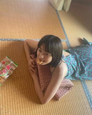 Mai Fukagawa Instagram - 2nd写真集「Free Mind」
いよいよ本日発売です🎉🙌
約3年前に立ち上がった企画がこうして形になり、やっと皆さまにお届けできることが本当に嬉しいです✨
背伸びしない、日常の延長線の、今この瞬間の等身大の自分を小鳥さんに切り取っていただき、とても大切な1冊になりました。
石垣島、竹富島のあたたかくおだやかな時間や、素敵な景色もぎゅっと詰め込まれています。
　
ぜひまた感想など教えてくれたら嬉しいです☺️
そしてお渡し会などイベントももうすぐ…！
久しぶりに皆さんと会える貴重な時間🥺楽しみです✨