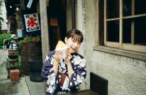 Mai Fukagawa Instagram - 8月🍧🍉
かき氷、何味が好きですか？
#カレンダーオフショット