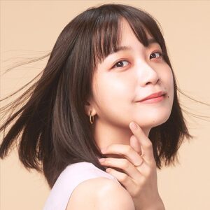 Mai Fukagawa Instagram - 新スキンケアブランド、
「シーボンパル」のブランドアンバサダーを務めさせていただくことになりました。
キービジュアル＆ムービーが本日より公開中です🌸
　
長年培われた技術とこだわりから生まれた、
健康な素肌へ導くためのアイテムがラインナップされています。ぜひチェックしてみてください！
@cbon_jp
#シーボンパル