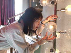 Mai Fukagawa Instagram - ピカーン💡
特捜9、今夜もありがとうございました。
早いもので、いよいよ来週で最終回です！
1話から本当にあっという間に感じて、寂しい…😢
ぜひ来週も見届けていただけたら嬉しいです。
#特捜9