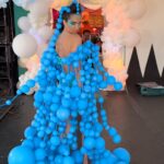 Maiara Walsh Instagram - #Balloonciaga serving 🌶️ Hit the runway with designs by @mollyballoons 🔥