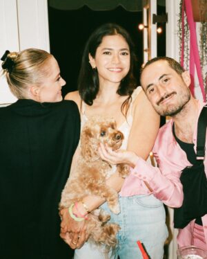 Maika Monroe Instagram - 🧁🎂🍩🍰🍬🍦
