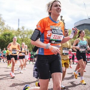 Maisie Adam Instagram - Got my photos through from the London Marathon. These cost me £33 so DM me for modelling enquiries @voguemagazine @victoriassecret @stormmodels 

(fyi that’s Jelly Baby dust on my shorts 💕✨)

#GirlsWhoRun #RunnerGirl #RunningAesthetics