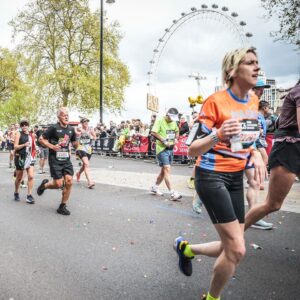 Maisie Adam Instagram - Got my photos through from the London Marathon. These cost me £33 so DM me for modelling enquiries @voguemagazine @victoriassecret @stormmodels 

(fyi that’s Jelly Baby dust on my shorts 💕✨)

#GirlsWhoRun #RunnerGirl #RunningAesthetics