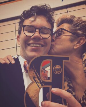Maisie Adam Instagram - WE CHUFFIN’ WON SPORTS PODCAST OF THE YEAR!!!!! 

Are you kidding me?! This podcast literally started this summer and now we’re SPORTS PODCAST OF THE YEAR?! 😭😭

Unbelievably proud of all the work @bigkickenergypod has done in such a short space of time. Big love to Ish and Mob at Vibrant for their faith in us and their unwavering support.
I had a zoom with them about 6 months ago because I was tearing my hair out that there was no major entertainment series following women’s football LIKE IT BLOOMIN’ DESERVES, and so this podcast was born.
And of course huge thanks to @suziruffellcomedy for being the best co-host, football rookie, and all round good egg. Love ya Pacey ❤️

Annoyingly neither me or Suz could attend the awards do (I’m gallivanting round Mexico filming @alotosky and Suzi’s on tour in the equally exotic Basingstoke) so instead we sent my husband and my Mum…fair to say they had a good night 😅 (yes my mum wore leopard print dress, coat AND bag because she’s a northern icon thank yewwww)

BIG LOVE, FOOTBALL IS FOR EVERYONE XOXO