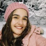 Maitê Padilha Instagram - eu não sei se viver essa vida só seria suficiente pra mim que bom que eu posso viver um monte :) dia nacional do ator e eu vindo aqui mostrar pra vocês um pouquinho da minha maior alegria ❤️